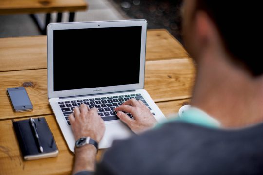 10 Best Free Blogging Tools For Bloggers