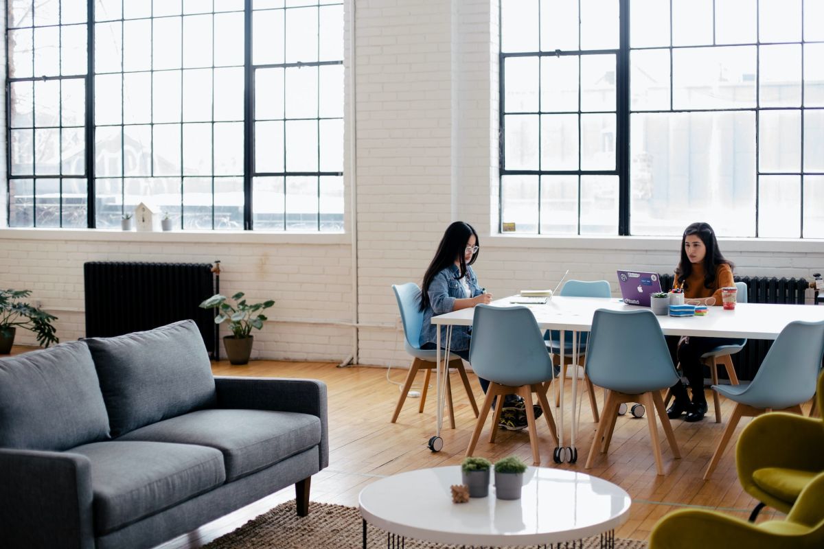 Budget-Friendly Office Decorating Ideas for Your Small Business