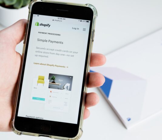 10 Best-Selling Products in 2021 To Add To Your Shopify Store 10 Best-Selling Products to Add to Your Shopify Store