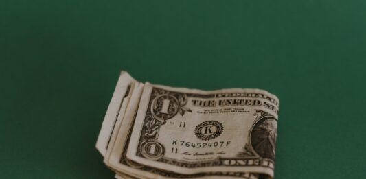 5 Cash Flow Management Tips That Most People Aren’t Aware Of Cash Flow Management Tips