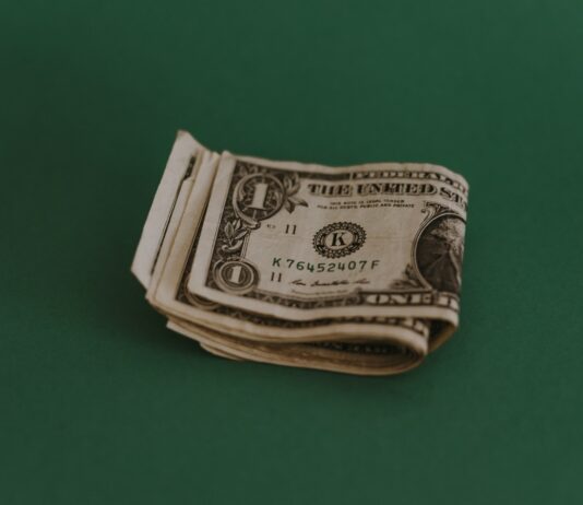 5 Cash Flow Management Tips That Most People Aren’t Aware Of Cash Flow Management Tips