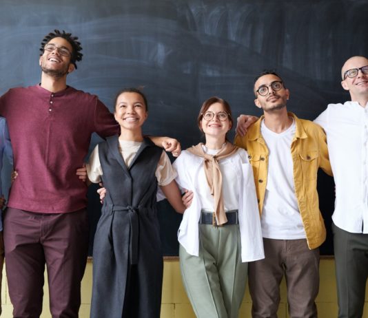 How to Reward Your Employees how to reward your employees