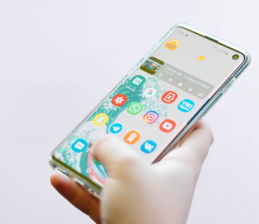 Samsung’s Journey to 31% Global Smartphone Market Share (What’s the Fact?) Samsung Journey Smartphone Growth