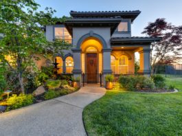 How To Know When to Sell & Use Customer Service In Real Estate Investing real estate investing