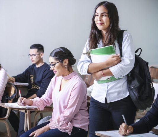 Top 10 Business Scholarships 2021 Top 10 Business Scholarships 2020