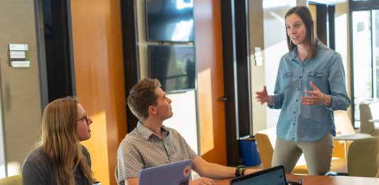 17 Best Employee Appreciation Ideas 2021 Best Employees Appreciation Ideas 2