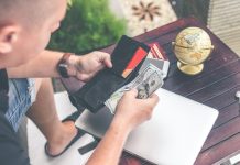 7 Essential Tips For Managing Cash Flow As a Startup Essential Tips For Managing Cash Flow As a Startup