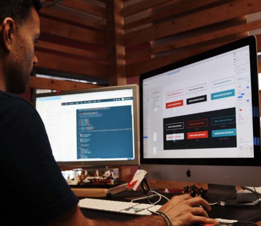 3 Web Design Factors to Get a Head-Start Over Your Online Competitors 3 Web Design Factors to Get a Head-Start Over Your Online Competitors