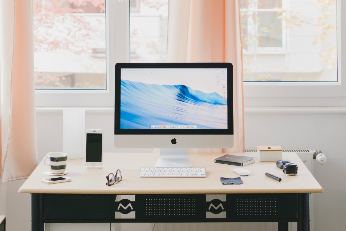 7 Items You Need to Set up an Efficient Home Office 2