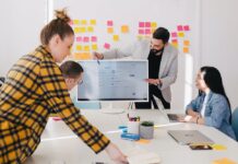 From Side Projects to Million-Dollar Startups – Five Success Stories Success Stories of Million-Dollar Startups