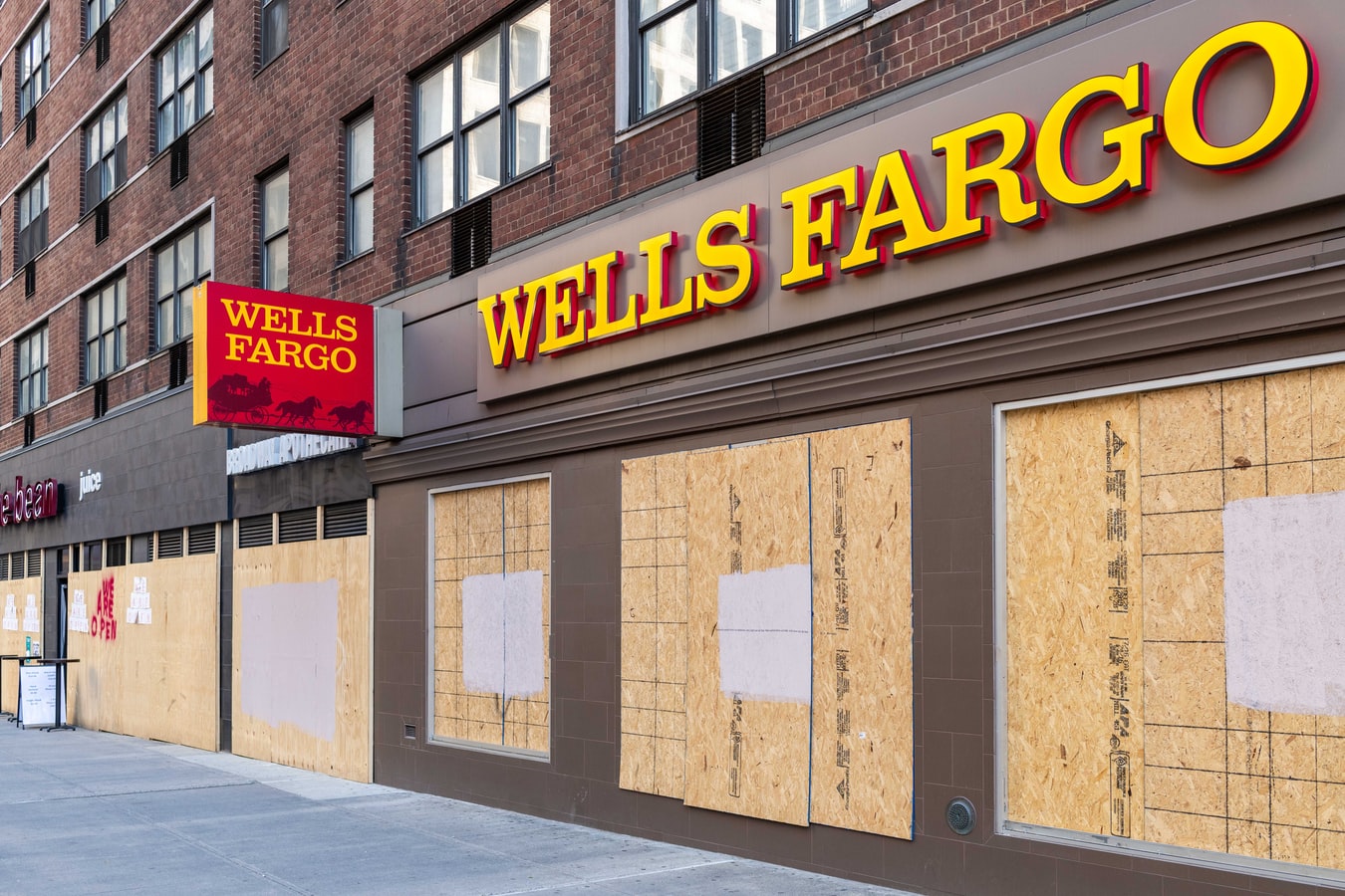 Wells Fargo Routing Number - Best Banks in America