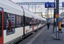 5G Opens Up a New Era for Women 5G Opens Up a New Era for Women