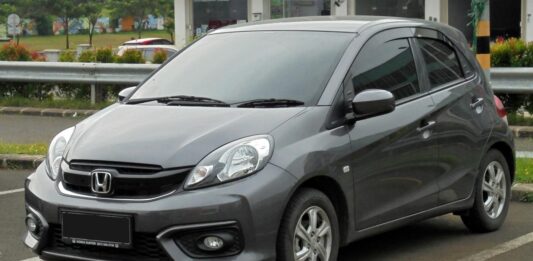 Honda Jazz Vs Honda Brio: Which Car is Better? Honda Jazz Vs Honda Brio