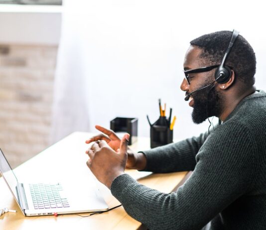 Why Every Business Should Consider Remote Selling Why Every Business Should Consider Remote Selling