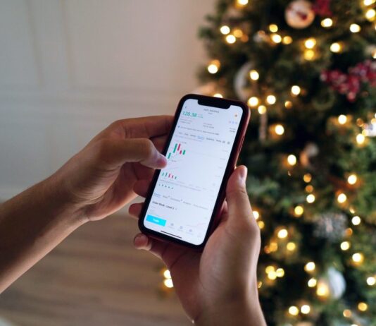 6 Lessons You Can Learn About Investing From Experts Lessons You Can Learn About Investing From Experts