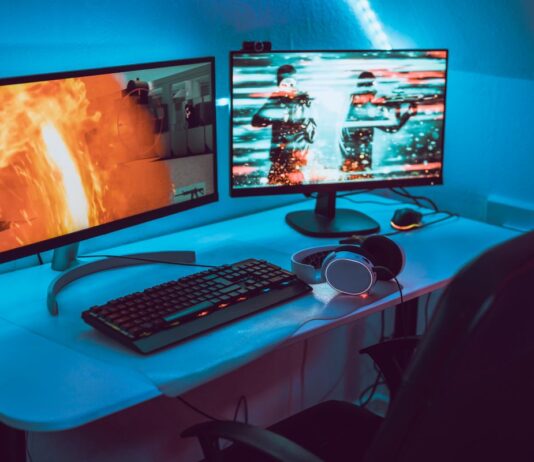 Five Years of Gaming Technology: 8 Biggest Innovations Streaming live esport event on computer at home