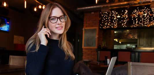 3 Signs That You Need To Hire a Wealth Manager Reasons To Hire A Wealth Manager