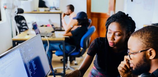 How To Choose The Right CAFM/IWMS Technology How to Choose the Right CAFM_IWMS Technology