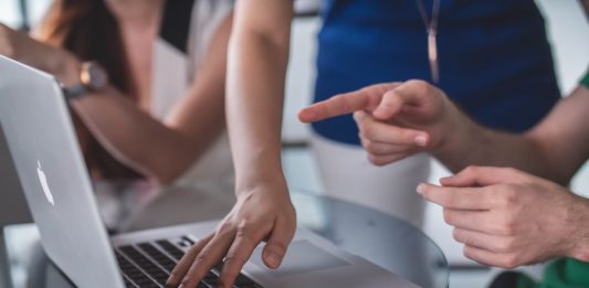 10 Leadership Traits To Look For When Onboarding IT Employees leadership traits