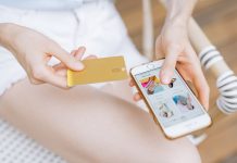 5 Ways to Improve Online Customers’ Shopping Experience Customers Shopping Experience (1)