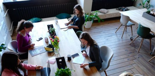 Coworking Spaces: 4 Strategies on How To Improve Retention Strategies on How to Improve Retention in Coworking Spaces