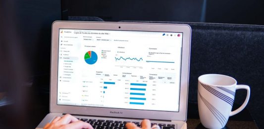 How To Apply eCommerce Marketing Strategy That Increases 10x Customers How to Apply eCommerce Marketing Strategy