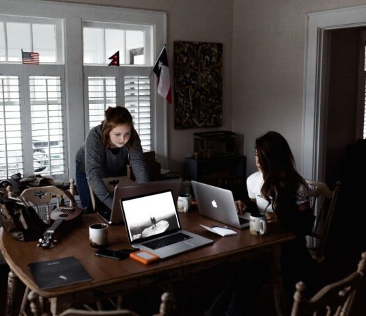 10 Tips To Improve Your Small Online Business in 2022 Tips To Improve Your Small Online Business