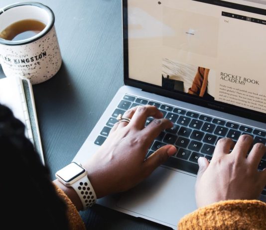 Did You Know These Striking Facts About Blogging? Striking Facts About Blogging