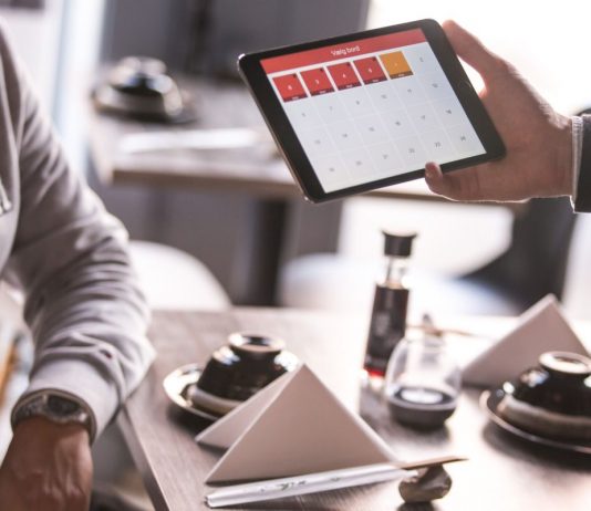 6 Ways in Which A Fine Dining POS Can Offer World-Class Experiences To Your Customers Fine Dining POS