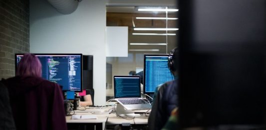 Top 8 Benefits of Development & Collaboration Software Benefits of Development & Collaboration Software