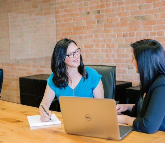 Why Is It Worthwhile to Hire A Fractional CFO? Why Is It Worthwhile to Hire A Fractional CFO