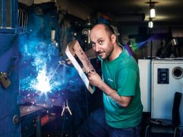 Guide To Build A Local Brand At A Global Manufacturing Company How Do You Build a Brand in a Global Market