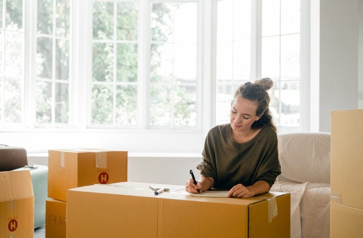 Simple Tips to Help You Decide Whether to Move for a Job