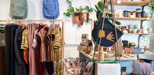 Busting the Top 5 Myths About Small Businesses Busting the Top Myths About Small Businesses