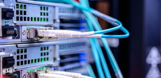 How To Choose The Right Kind of Web Hosting For Your Business (Shared, Dedicated, Cloud, VPS) How To Choose The Right Kind of Web Hosting For Your Business