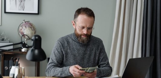 Building Wealth in Your 50s: Here’s How to Still Save for Retirement How to Still Save for Retirement