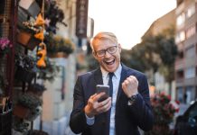 The Impact of Large Format Printing on Your Business’ Marketing Strategy The Impact of Large Format Printing on Your Business' Marketing Strategy