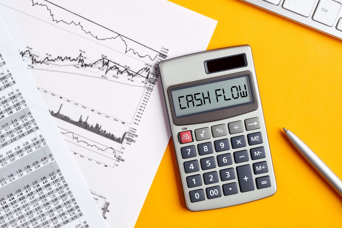 Ways To Bridge A Cash Flow Gap In Your Small Business 2