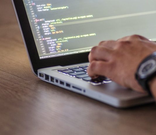 How To Calculate the Cost of Building an Ecommerce Website How To Calculate the Cost of Building an Ecommerce Website