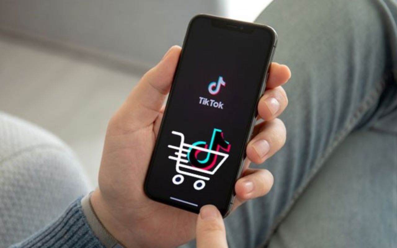 TikTok Shopping: A New Era For E-commerce Store Sales