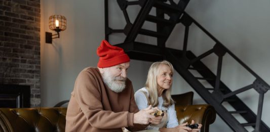 6 Passive Income Strategies For Retirees in 2024 Passive Income Strategies For Retirees